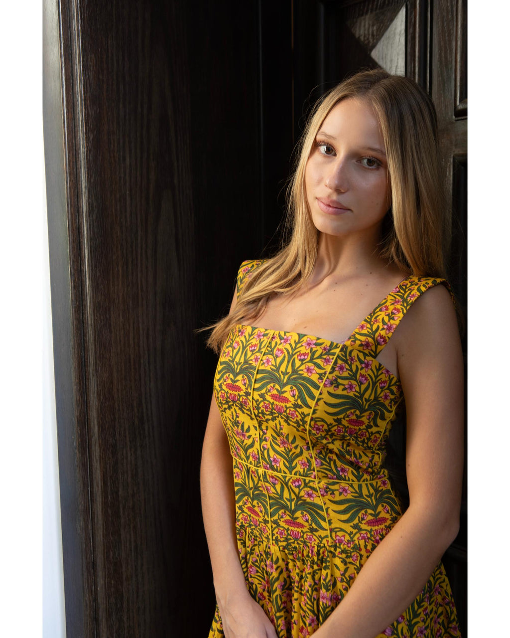 DIANA YELLOW