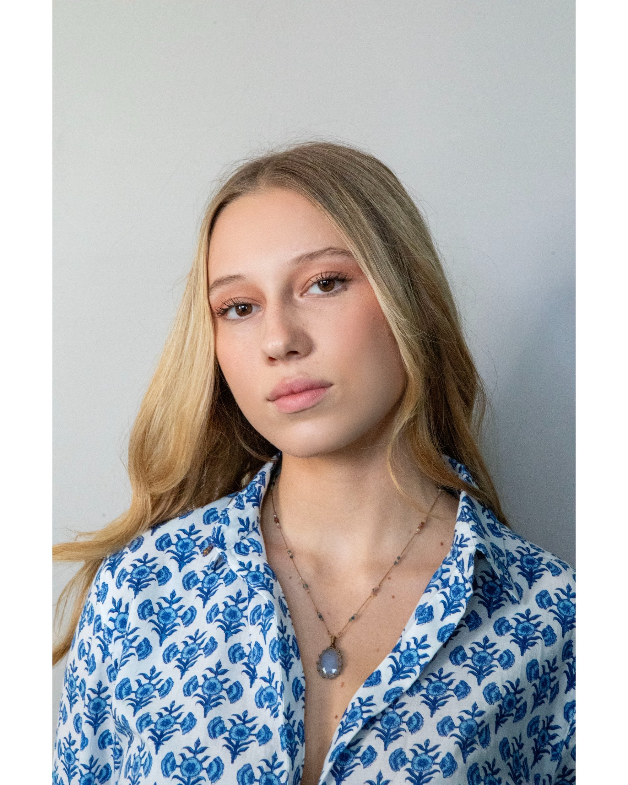 NECKLACE BLUE CHALCEDONY