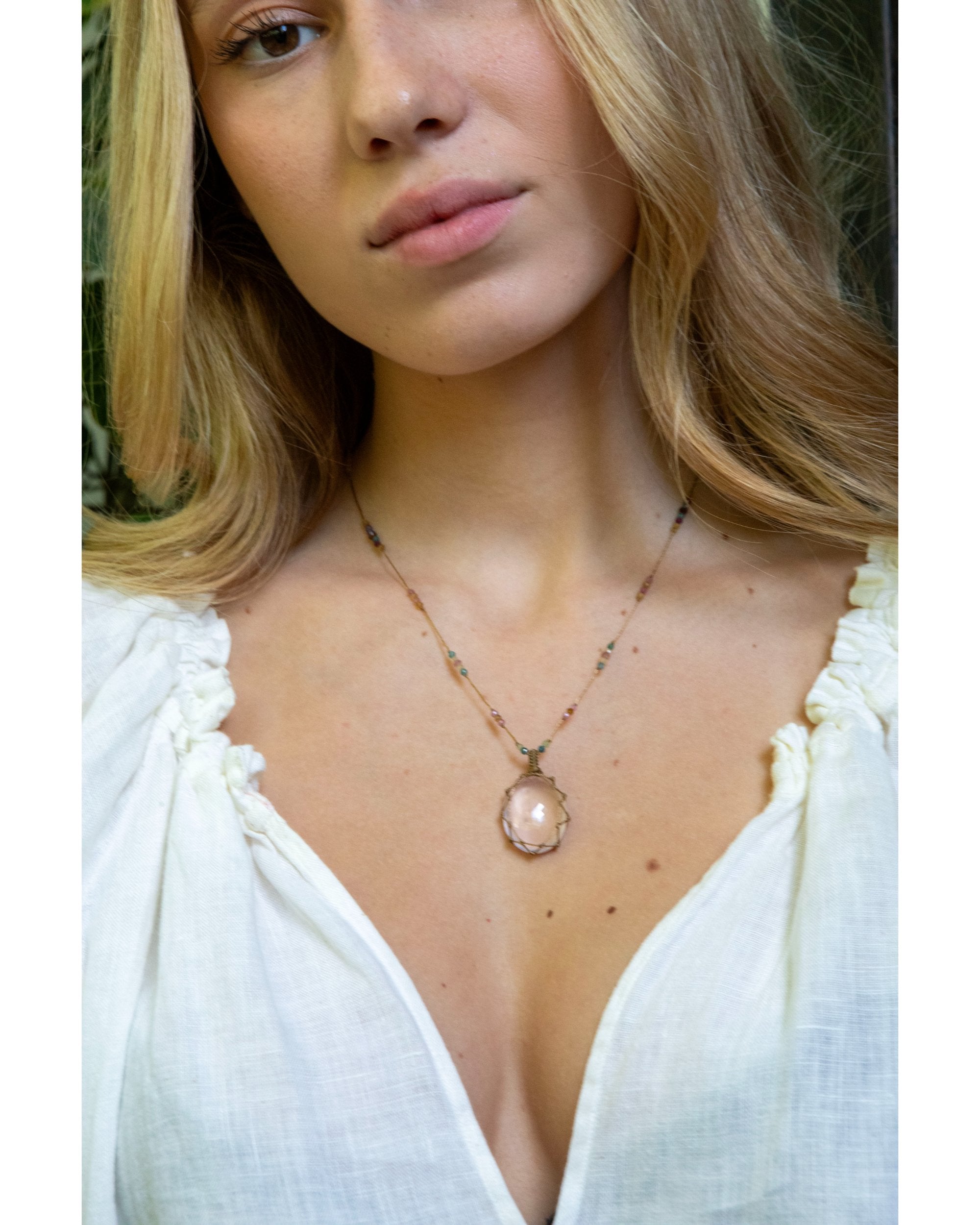 NECKLACE ROSE QUARTZ