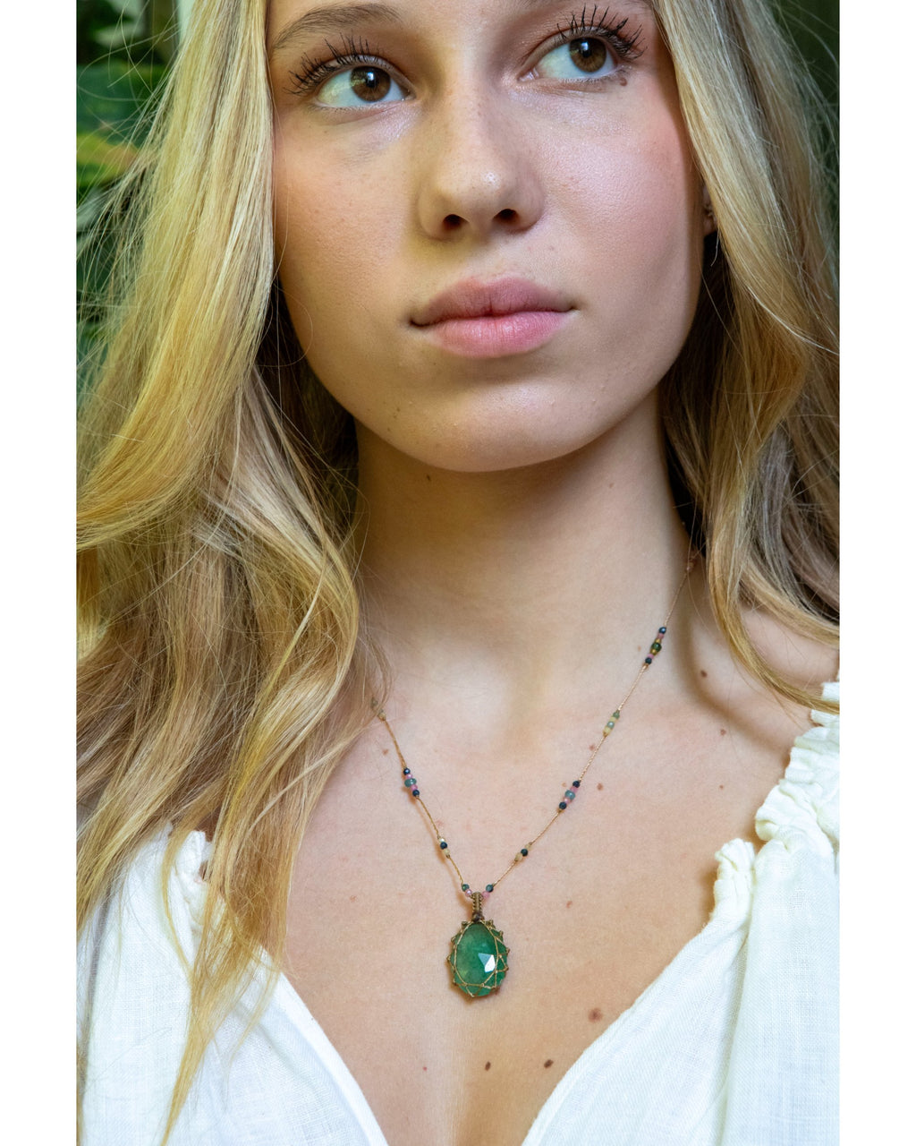 NECKLACE GREEN STRAWBERRY QUARTZ